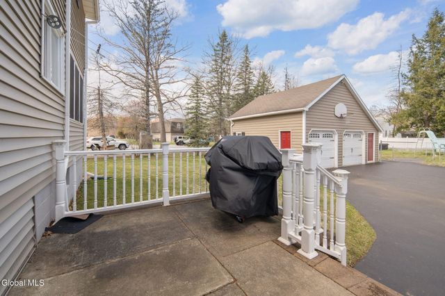 3009 Sunset Lane, Guilderland, NY 12303