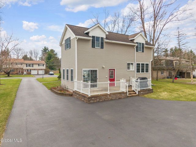 3009 Sunset Lane, Guilderland, NY 12303