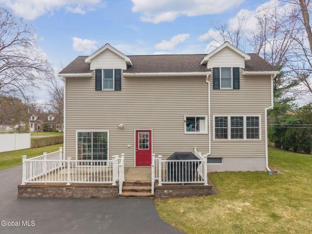 3009 Sunset Lane, Guilderland, NY 12303