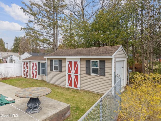 3009 Sunset Lane, Guilderland, NY 12303