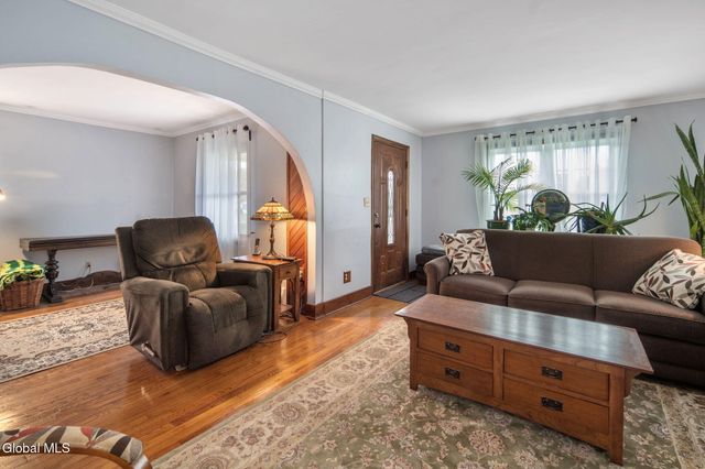 3009 Sunset Lane, Guilderland, NY 12303