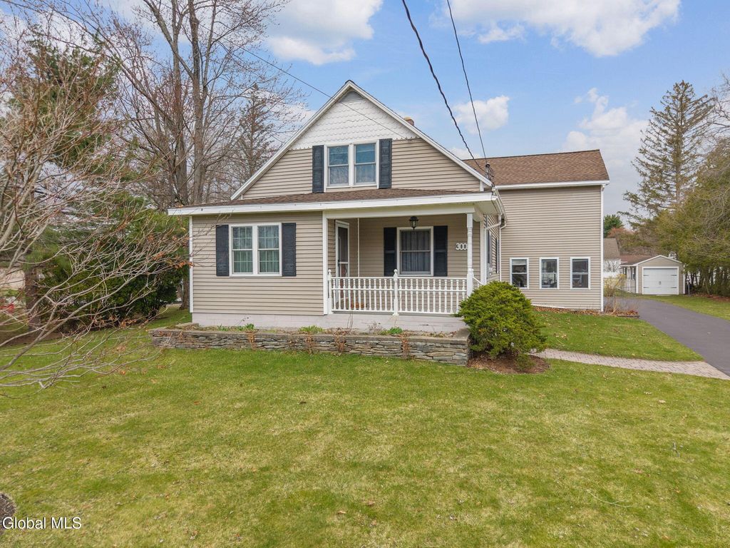3009 Sunset Lane, Guilderland, NY 12303
