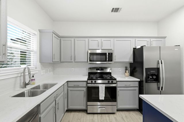 602 Stallion DR, Cedar Park, TX 78613
