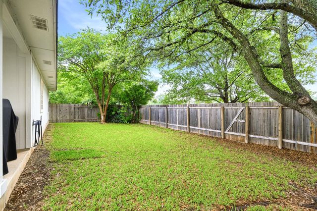 602 Stallion DR, Cedar Park, TX 78613