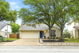 602 Stallion DR, Cedar Park, TX 78613