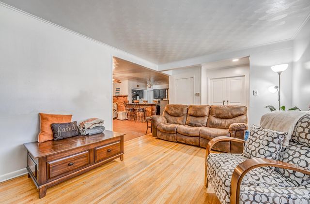 5067 GINGER CIR, Memphis, TN 38118