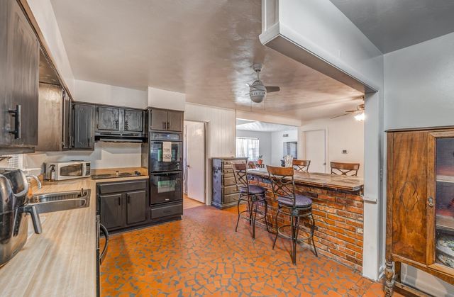 5067 GINGER CIR, Memphis, TN 38118