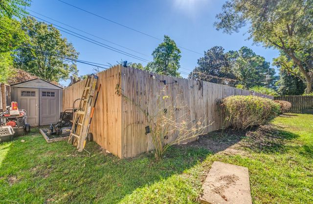 5067 GINGER CIR, Memphis, TN 38118