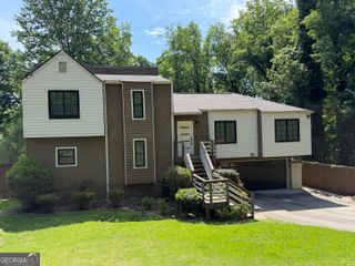 1278 Laurel Summit Drive SE, Smyrna, GA 30082
