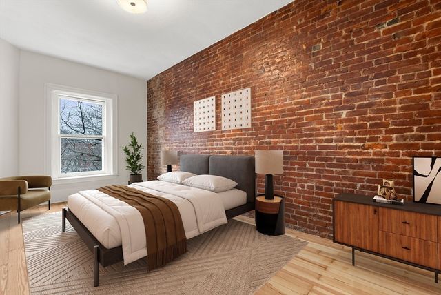 1874 Beacon St 4, Brookline, MA 02445