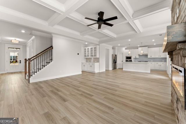 6109 Black Pear Lane, Gainesville, GA 30506