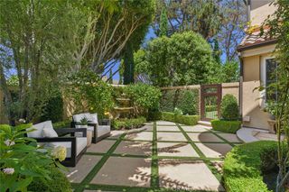 25 Lyon, Newport Coast, CA 92657
