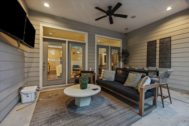 1329 Richelieu Lane, Houston, TX 77018