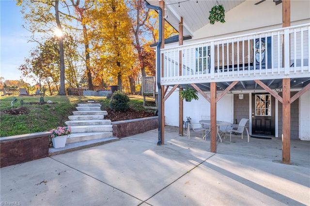 5988 Weant Road, High Point, NC 27263