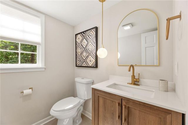 217 Skyland Drive, Roswell, GA 30075