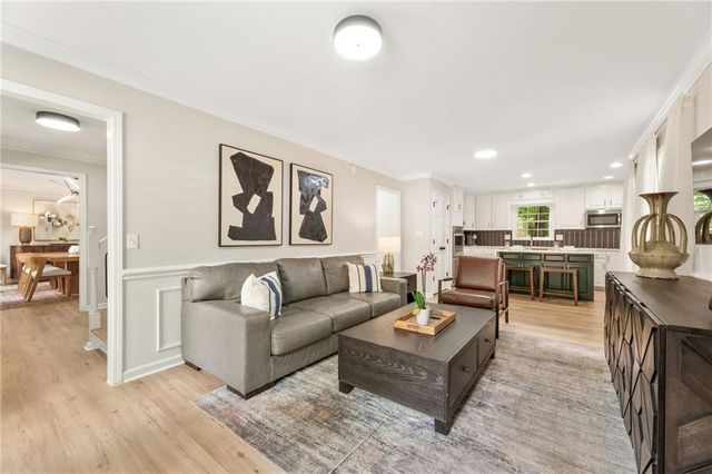 217 Skyland Drive, Roswell, GA 30075