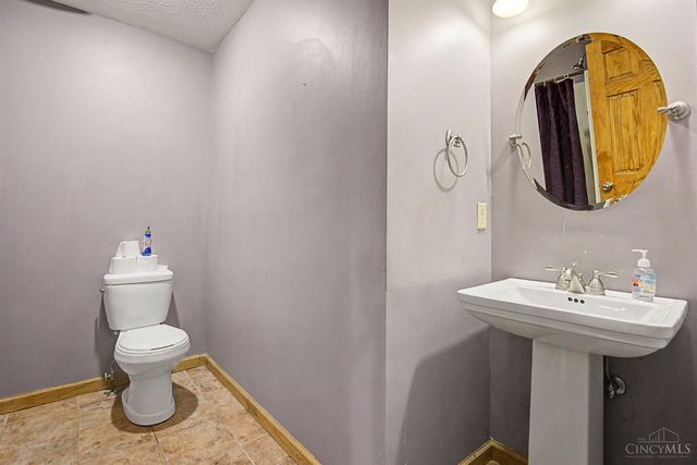 8320 Keister Road, Middletown, OH 45042