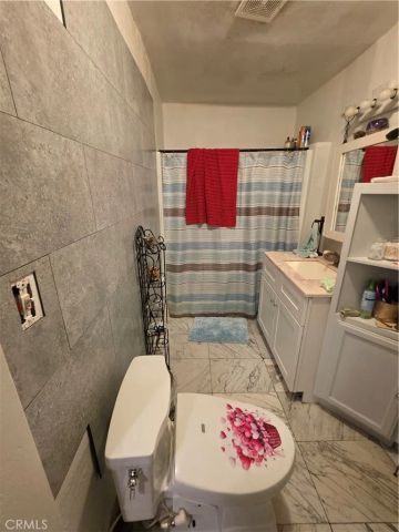 10604 Weigand Avenue, Los Angeles, CA 90002