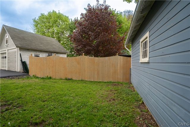 519 Broadway Street, Oneida, NY 13421