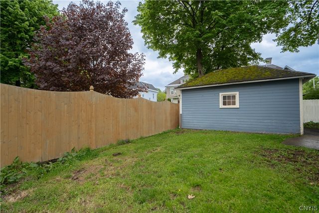 519 Broadway Street, Oneida, NY 13421