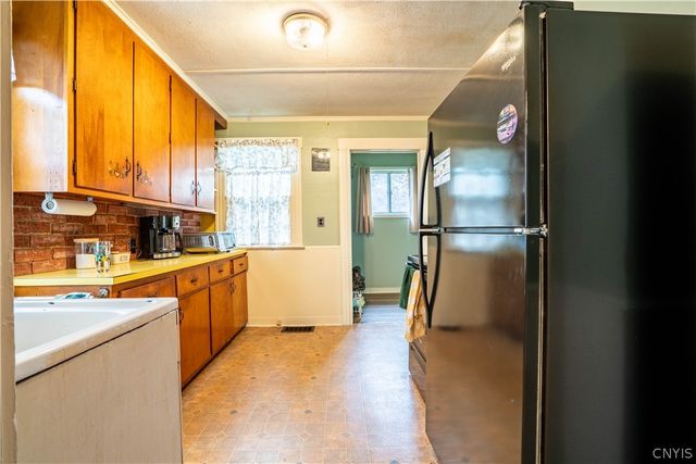 519 Broadway Street, Oneida, NY 13421