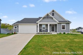 7367 Graymoor Street 44, Caledonia, MI 49316