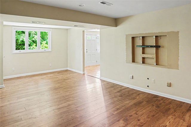 4109 Bakerstown Culmerville Rd, West Deer, PA 15044