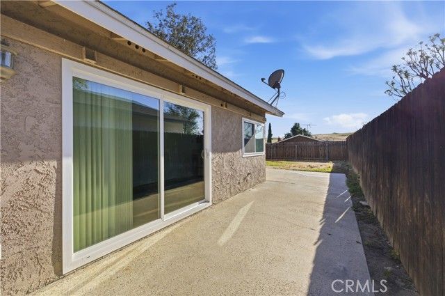 7035 Batavia Way, Riverside, CA 92586