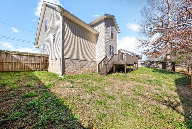 214 Grant Ave, Oak Grove, KY 42262
