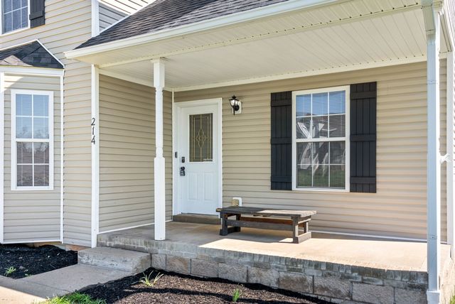214 Grant Ave, Oak Grove, KY 42262