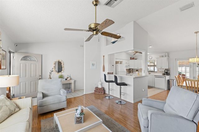 8804 NAPA LOOP, New Port Richey, FL 34653