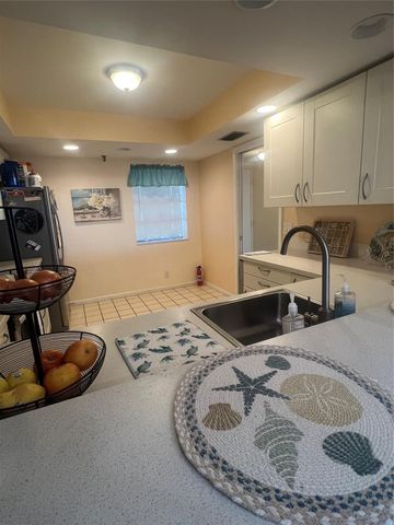 7030 Half Moon Circle, Hypoluxo, FL 33462