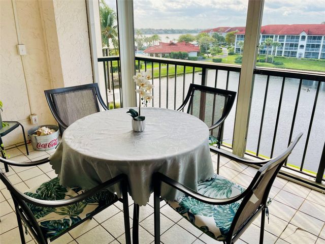 7030 Half Moon Circle, Hypoluxo, FL 33462