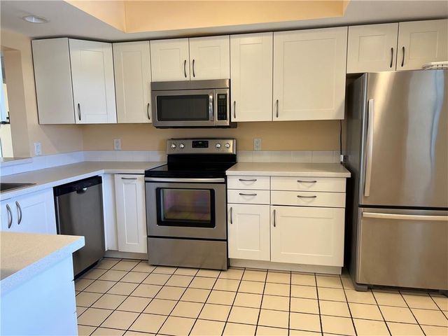 7030 Half Moon Circle, Hypoluxo, FL 33462