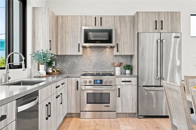 425 N Alfred 2, West Hollywood, CA 90048