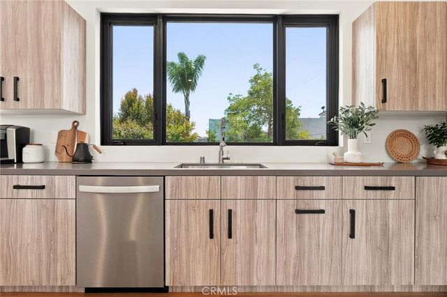425 N Alfred 2, West Hollywood, CA 90048