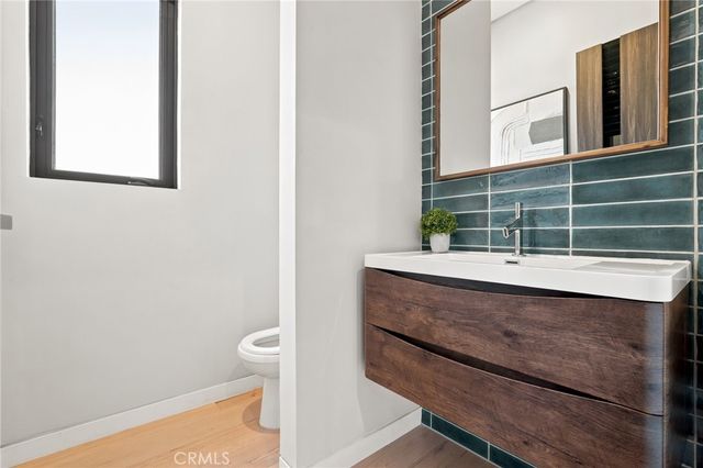 425 N Alfred 2, West Hollywood, CA 90048