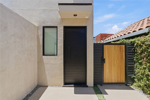 425 N Alfred 2, West Hollywood, CA 90048