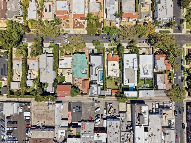 425 N Alfred 2, West Hollywood, CA 90048