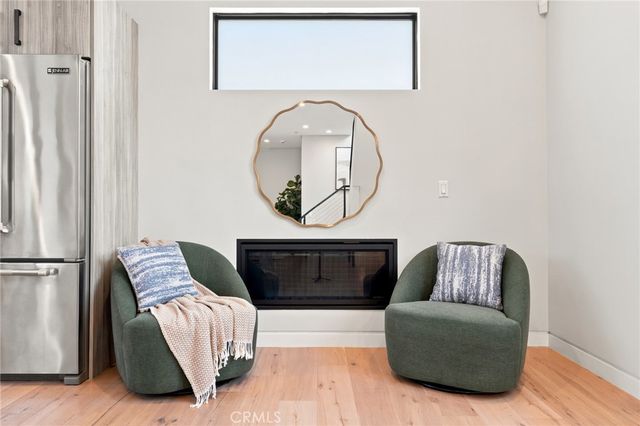 425 N Alfred 2, West Hollywood, CA 90048