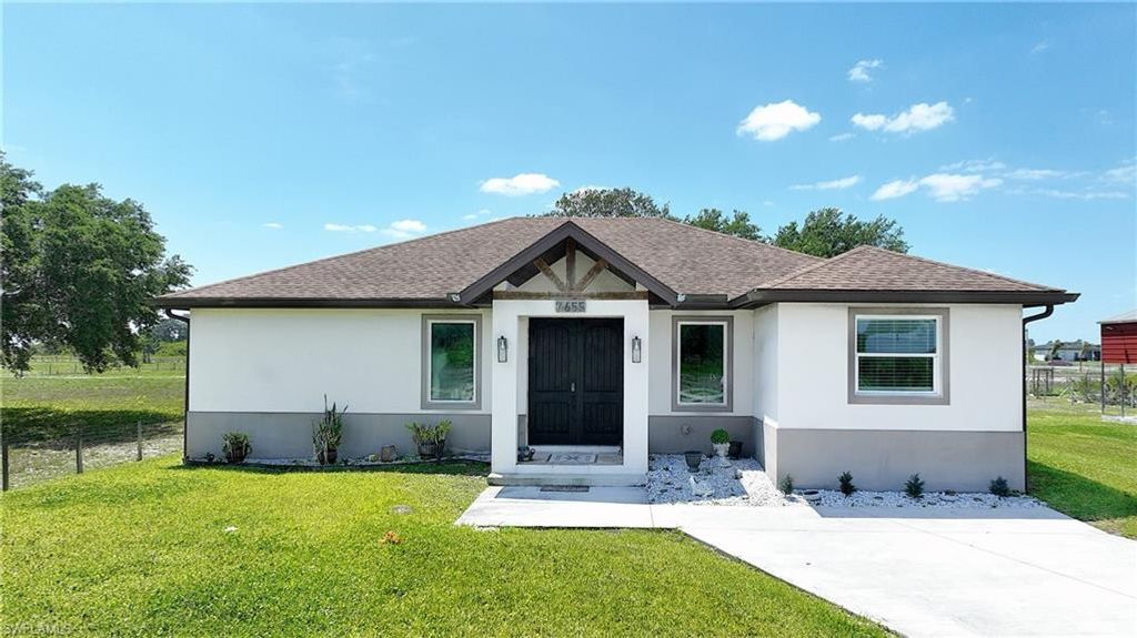 7655 17th PL, LABELLE, FL 33935 — exterior