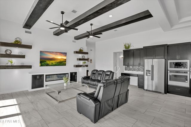 13014 BUCKLEBURY, El Paso, TX 79928