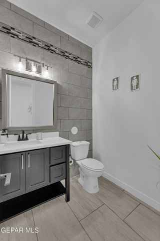 13014 BUCKLEBURY, El Paso, TX 79928