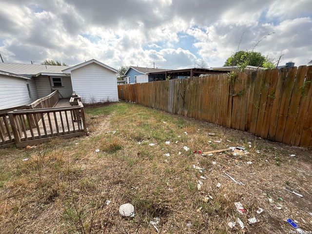 351 Allsup, San Antonio, TX 78237