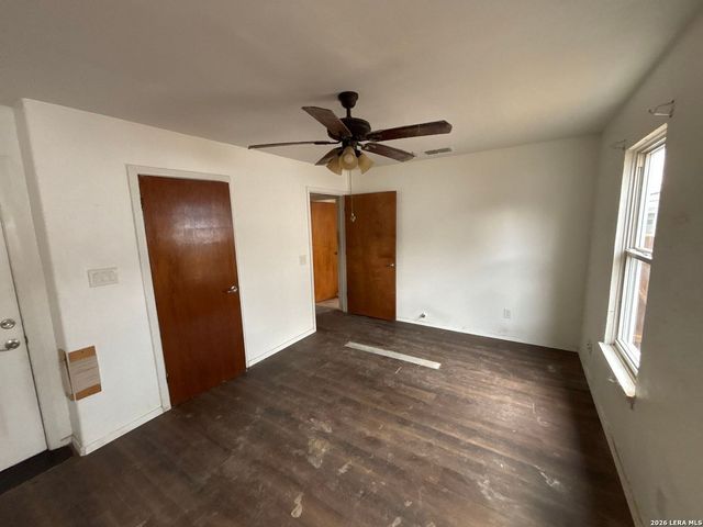 351 Allsup, San Antonio, TX 78237