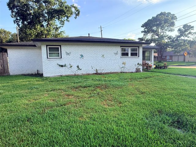 8506 Glenbrae Street, Houston, TX 77061