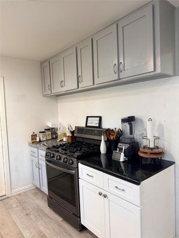 8506 Glenbrae Street, Houston, TX 77061