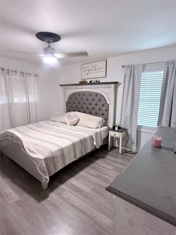 8506 Glenbrae Street, Houston, TX 77061