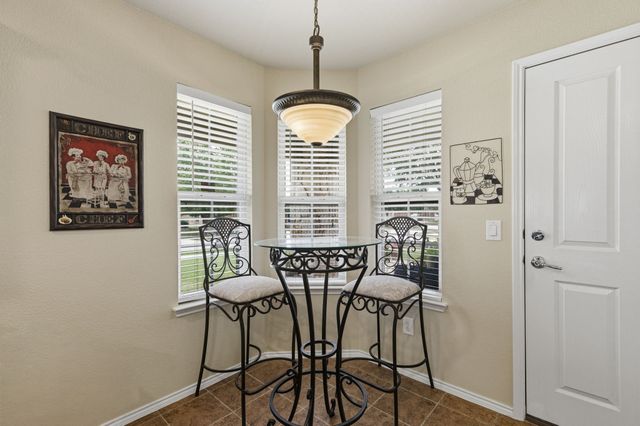 7975 Estancia Drive, Frisco, TX 75036