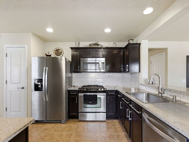 7975 Estancia Drive, Frisco, TX 75036